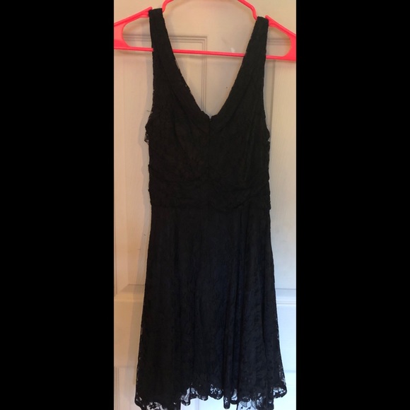 Express LBD - Picture 4 of 4